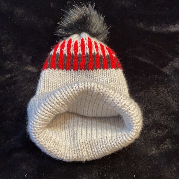 New handmade knitted winter hat 🧶❄️ - Picture 3 of 5